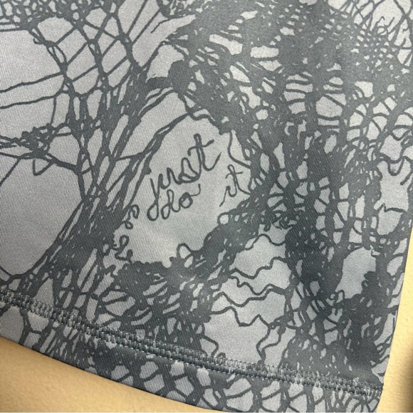 Nike Pro Dri-FIT Half Zip Gray Squiggle Spell Out Just Do It Pullover Small - Picture 2 of 15